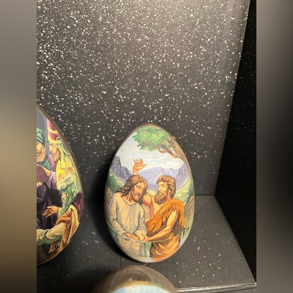 HAND PAINTED WOOD NESTING EGGS by Russian Artist (BEAUTIFUL ) - Picture 4 of 11
